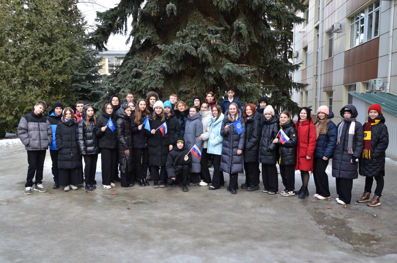 Гимназисты 25-ой гимназии посещают АО Авиаавтоматика